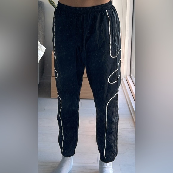 Adidas track pants - Picture 2 of 4